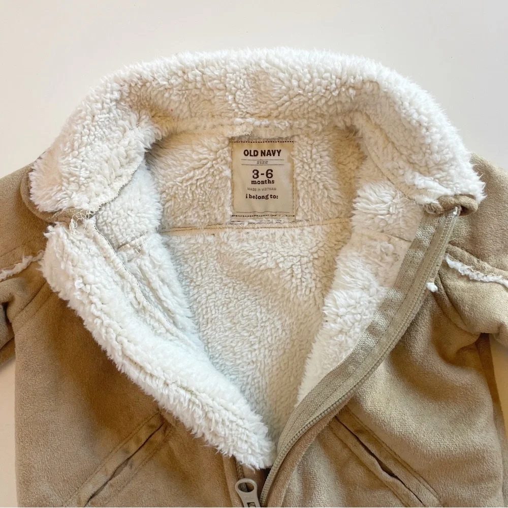 Old Navy Faux Suede / Sherpa Jacket | 3-6m